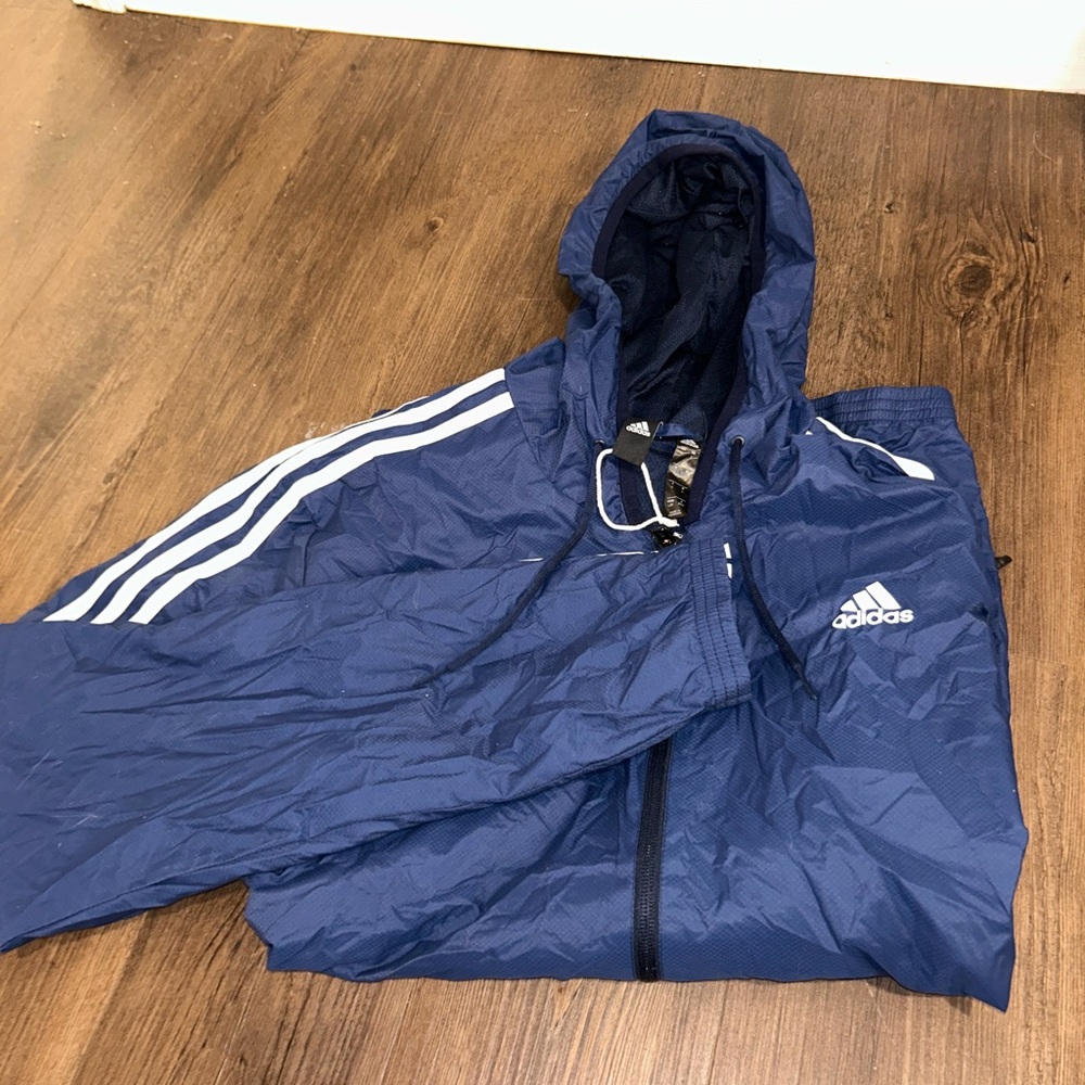 🍁Lg Adidas jacket🍁